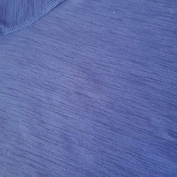 Old Navy XL Blue Breathe ON T-Shirt - Picture 6 of 8